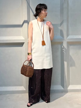 「アイテム（バングル/リストバンド）」を使った、kyokoさん（レディース・165cm）の春コーディネート
