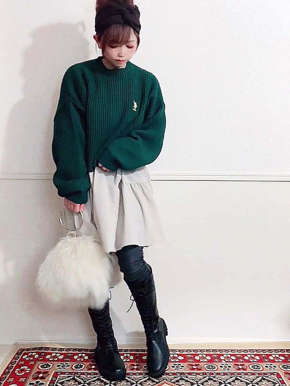「chacocloset、チャコクローゼット、ニットコーデ、uspoloassn、ユーエスポロアッスン、PR、きれいめカジュアル、レイヤードスタイル、レースアップシューズ、ロングブーツ、グリーン、カラーニット、カラーパレット、プチプラ、低身長コーデ」｜「U.S. POLO ASSN.のU.S. POLO ASSN./ユーエスポロアッスン ボリュームスリーブ 別注ワンポイント刺繍ショートニット（ニット/セーター、グリーン系）」を使った、＊myuu🐈‍⬛＊さん（レディース・148cm）の冬コーディネートの1枚目の写真