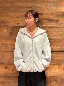 「XLARGE（エクストララージ）のRHINESTONE OG ZIP HOODED SWEATSHIRT（パーカー、グレー系）」を使った、sa$さん（レディース・152cm）の秋コーディネート