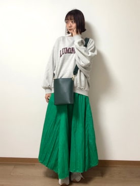 「SNIDEL（スナイデル）のアイテム（スウェット）」を使った、nanamiさん（レディース・164cm）の春コーディネート