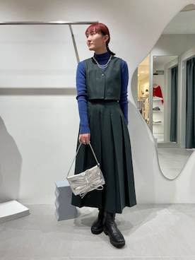 「KBF（ケイビーエフ）のベストセパレートワンピース（ワンピース）」を使った、やまちゃんさん（レディース・164cm）の冬コーディネート