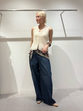 「KBF（ケイビーエフ）のボタンアップRIBニットベスト（ベスト、ホワイト系）」を使った、やまちゃんさん（レディース・165cm）の夏コーディネート