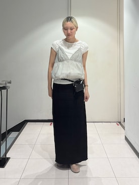 「KBF（ケイビーエフ）のタックドレープTEE（Tシャツ/カットソー、ホワイト系）」を使った、やまちゃんさん（レディース・165cm）の夏コーディネート