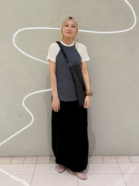 「KBF（ケイビーエフ）のアイテム（パンツ）」を使った、やまちゃんさん（レディース・166cm）の春コーディネート