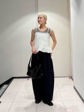 「KBF（ケイビーエフ）のアイテム（パンツ）」を使った、やまちゃんさん（レディース・165cm）の夏コーディネート
