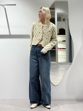 「KBF（ケイビーエフ）のアイテム（トップス）」を使った、やまちゃんさん（レディース・166cm）の秋コーディネート