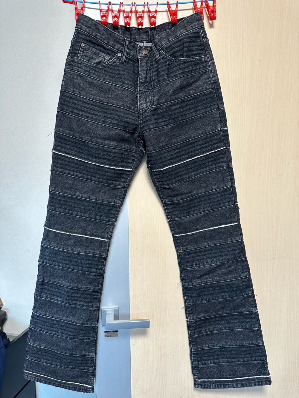 「HYSTERIC GLAMOURのアイテム（デニムパンツ、ブラック系）」を使った、mattu0911さん（メンズ・162cm）の夏コーディネートの1枚目の写真