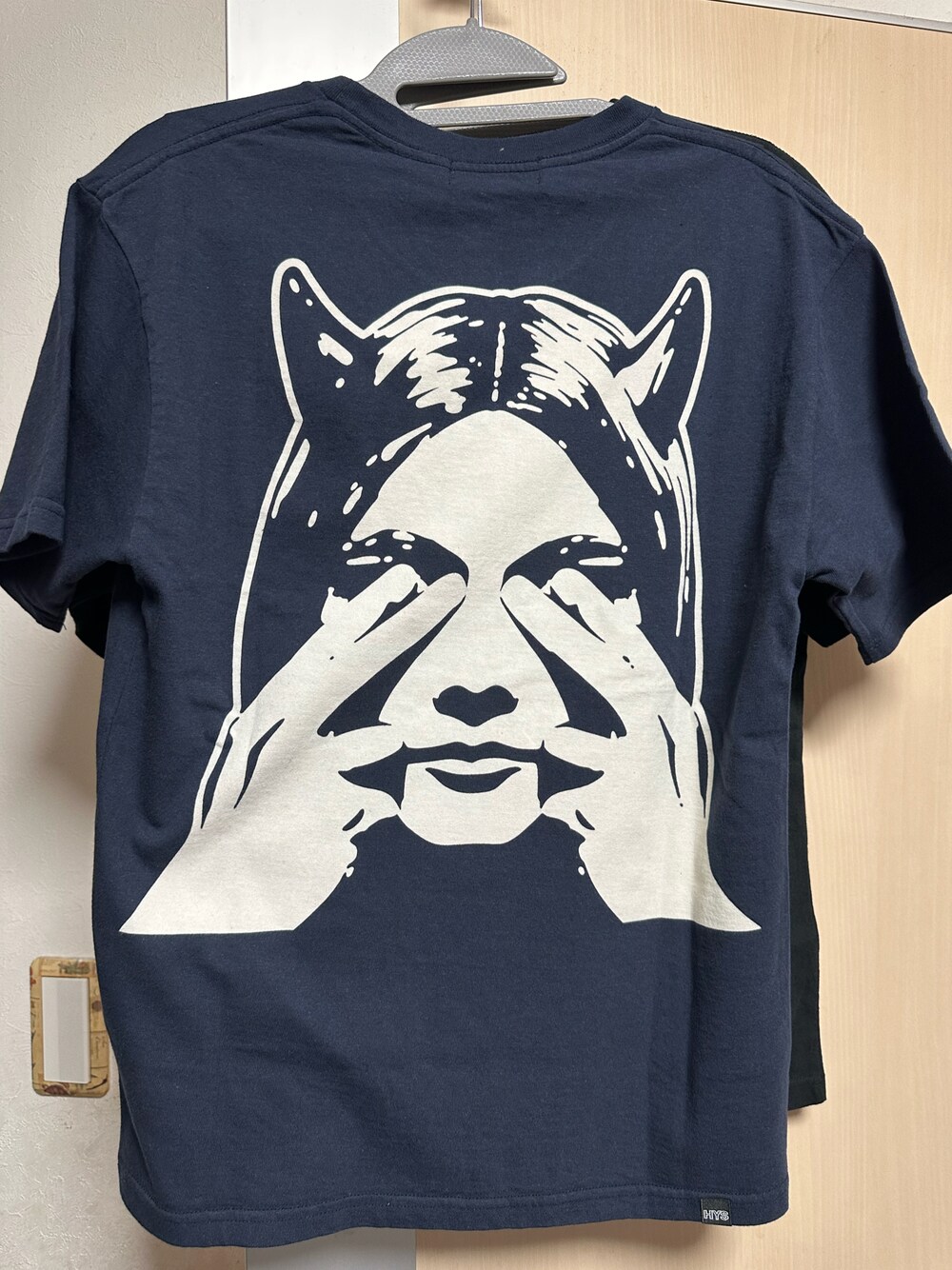 「HYSTERIC GLAMOURのアイテム（Tシャツ/カットソー、ブルー系）」を使った、mattu0911さん（メンズ・162cm）の春コーディネートの1枚目の写真