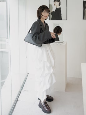 「アイテム（ローファー）」を使った、もえか / ecrumさん（レディース・162cm）の秋コーディネート