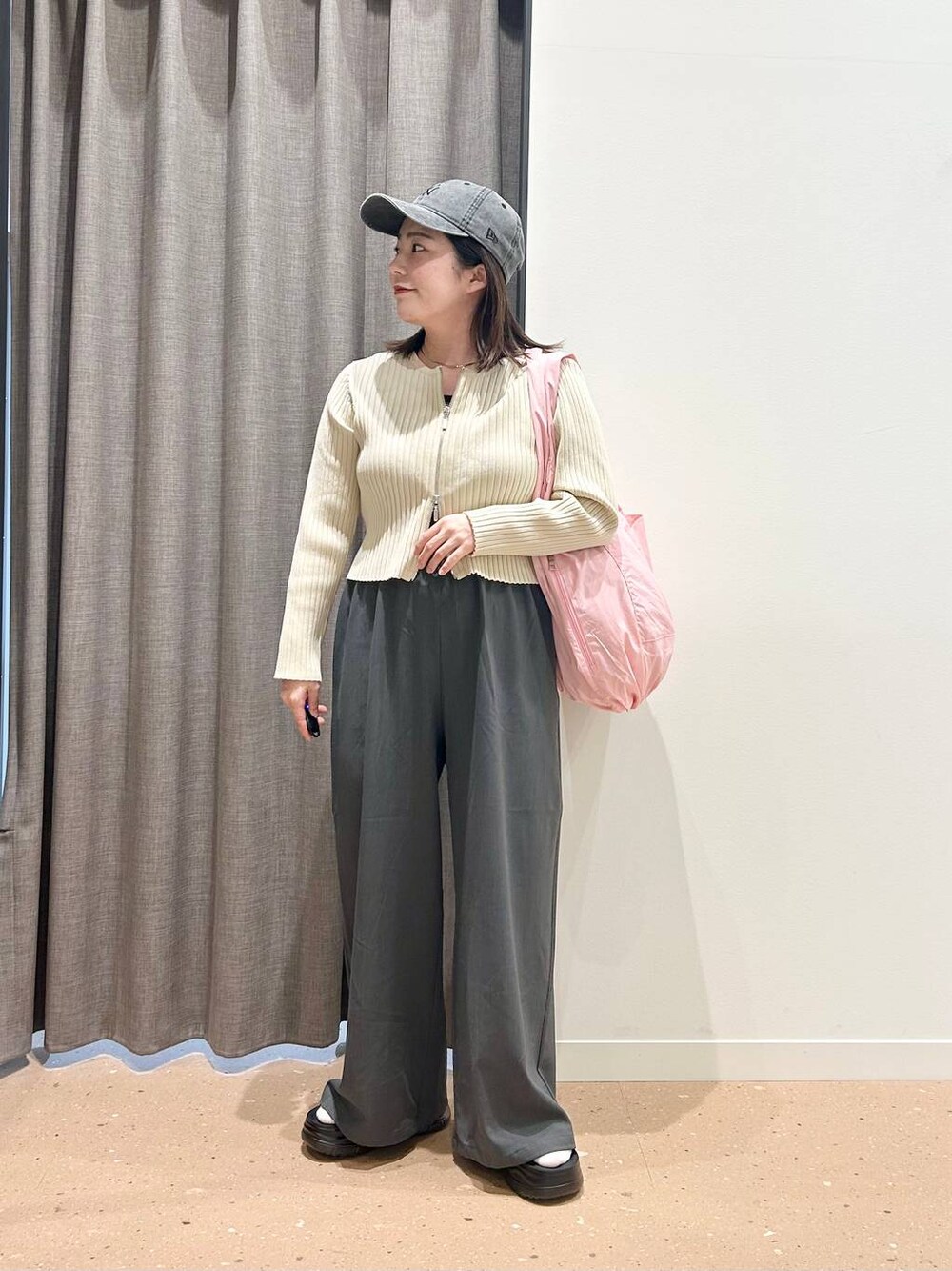 専用出品 LOWRYS FARM（ローリーズファーム）の「ダブルジップクロップド