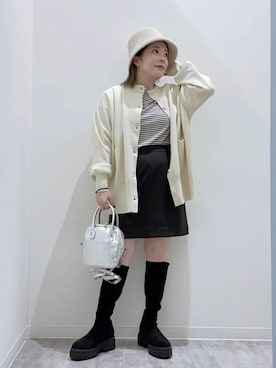 スポンディッシュクルーカーディガン 185899を使ったショップスタッフ