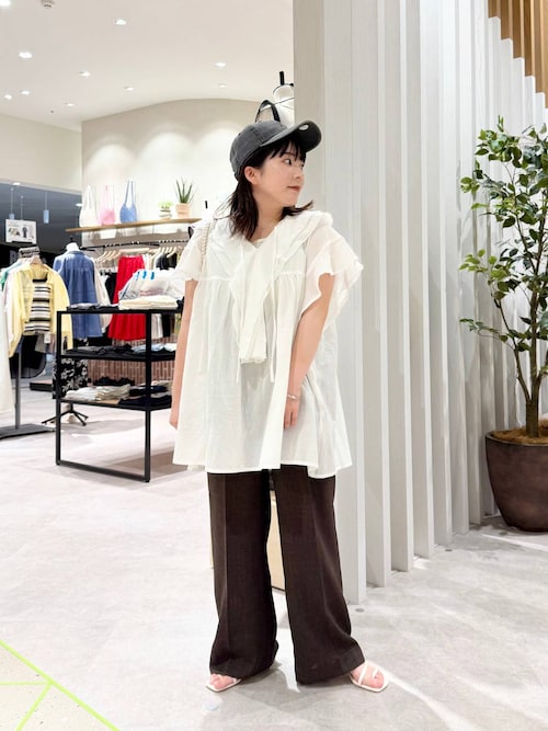 ローリーズファーム　フリルチュニックブラウス LOWRYS FARM｜フリルチュニックブラウス | Rakuten Fashion(楽天