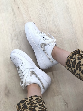 「NIKE（ナイキ）のアイテム（スニーカー、ホワイト系）」を使った、stone1customさん（レディース）の秋コーディネート