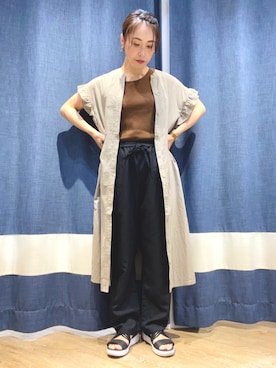 「Samansa Mos2 blue（サマンサモスモスブルー）のアイテム（タンクトップ）」を使った、サトウさん（レディース・155cm）の夏コーディネート