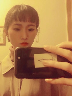 「アイテム（アイシャドウ、ブラウン系）」を使った、kanattaさん（レディース・165cm）の秋コーディネート