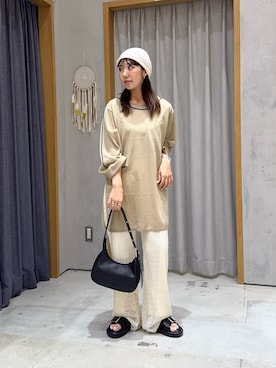 「アイテム（ニット/セーター）」を使った、かえでさん（レディース・156cm）の夏コーディネート