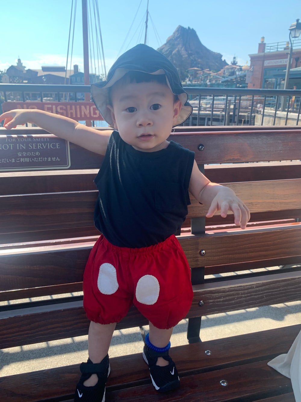 着画☆確認用☆ハンドメイド ミッキーマウスコーデ パンツ 着画☆確認用☆ハンドメイド ミッキーマウスコーデ パンツ