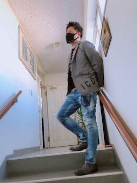 「DSQUARED2（ディースクエアード）のアイテム（テーラードジャケット）」を使った、yohさん（メンズ・184cm）の秋コーディネート