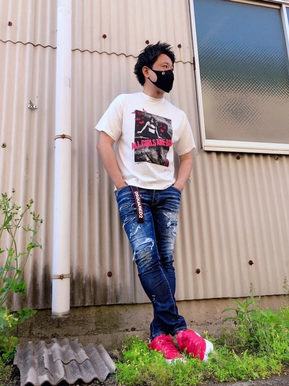 Dsquared2 - DARK RIPPED BLEACH WASH Wash SUPER TWINKY JEANS