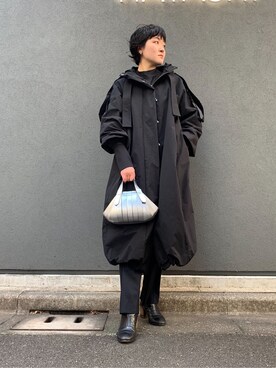 「HIROKO HAYASHI（ヒロコハヤシ）のOSSO（オッソ）2Wayバッグ（ハンドバッグ、シルバー系）」を使った、iw_HHさん（レディース・160cm）の冬コーディネート