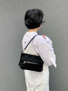 「HIROKO HAYASHI（ヒロコハヤシ）のDALIDA(ダリダ)ポーチバッグ（ハンドバッグ、ブラック系）」を使った、iw_HHさん（レディース・160cm）の冬コーディネート