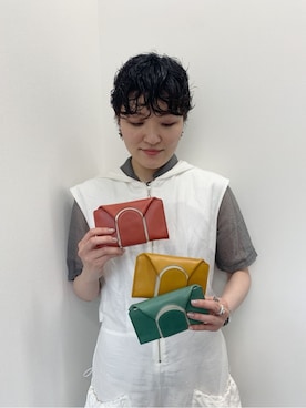 「HIROKO HAYASHI（ヒロコハヤシ）のCAFE PORTA(カフェポルタ)マルチ財布（財布、ピンク系）」を使った、iw_HHさん（レディース・160cm）の夏コーディネート