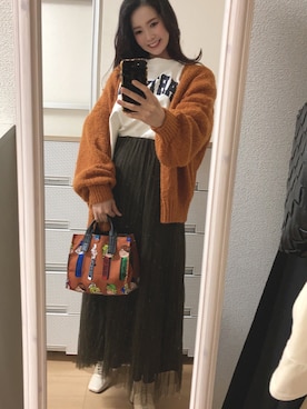 「titivate（ティティベイト）のﾛｰｹﾞｰｼﾞﾊﾝﾄﾞﾗｲｸﾆｯﾄｶｰﾃﾞｨｶﾞﾝ（カーディガン/ボレロ）」を使った、pekoさん（レディース・158cm）の秋コーディネート