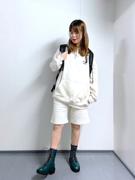 「PBLIM（ページボーイリム）のアイテム（パーカー）」を使った、さわさん（レディース・163cm）の冬コーディネート