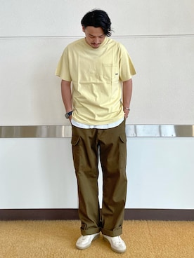 「アイテム（カーゴパンツ、グレー系）」を使った、kawabataさん（メンズ・175cm）の夏コーディネート