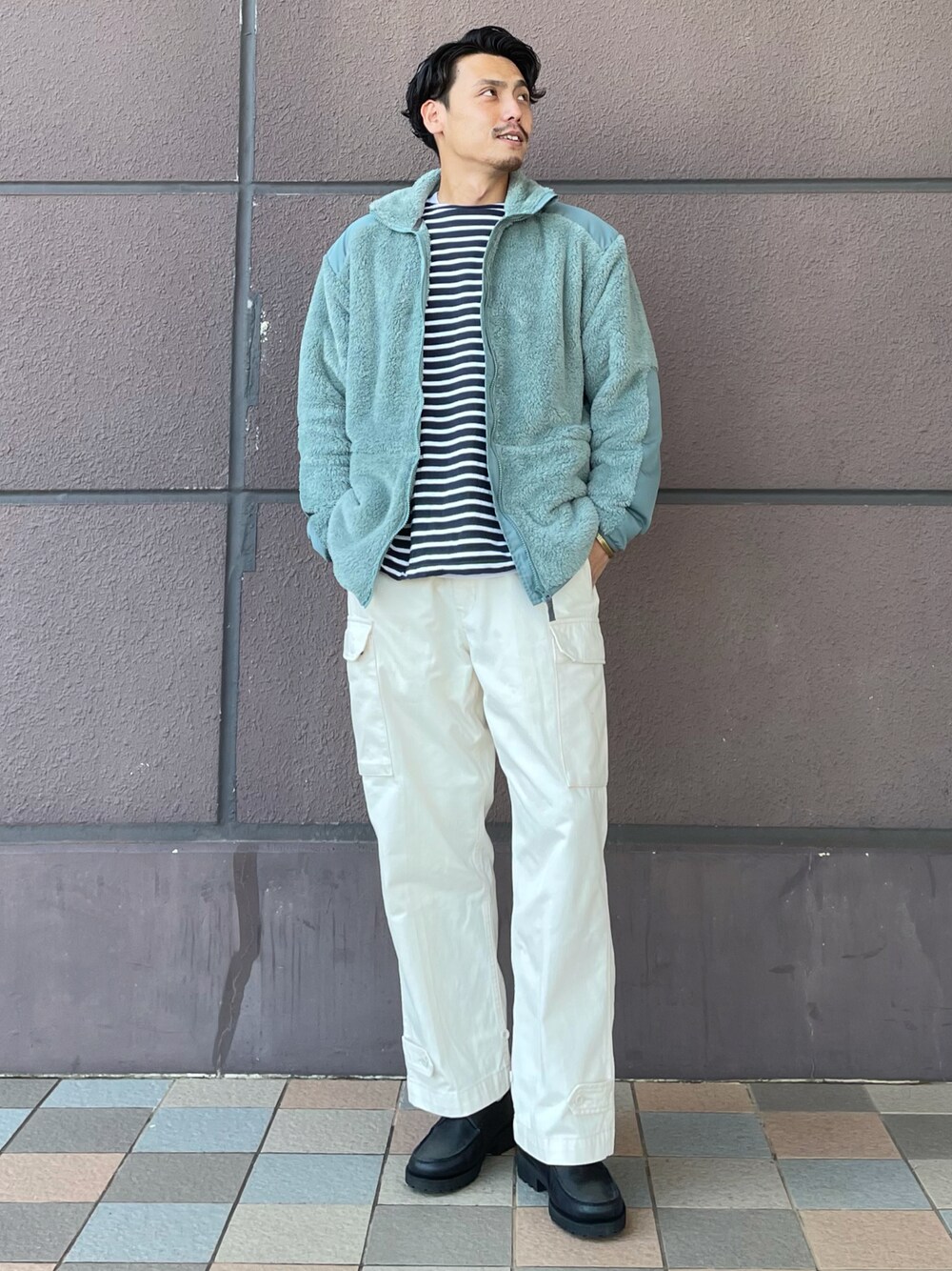 「秋冬コーデ、休日スタイル、ミリタリー、ライトオン、Right-on」｜「BACK NUMBERの【BACK NUMBER】ミリタリーシャギーフリース（その他アウター、グリーン系）」を使った、kawabataさん（メンズ・175cm）の秋コーディネートの1枚目の写真