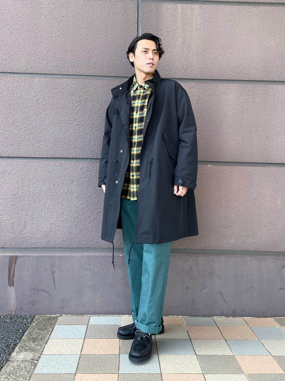 「カジュアルコーデ、大人カジュアル、冬、Right-on、ライトオン」｜「BACK NUMBERのアイテム（ミリタリージャケット、ブラック系）」を使った、kawabataさん（メンズ・175cm）の秋コーディネートの1枚目の写真