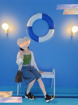 「SPINNS（スピンズ）のアイテム」を使った、艾雪莉塵さん（レディース・153cm）の夏コーディネート