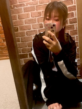 「フォロー、イイネ、お気に入り登録お願いします♡」｜「アイテム（スウェット）」を使った、HITOMI61さん（レディース・157cm）の春コーディネート