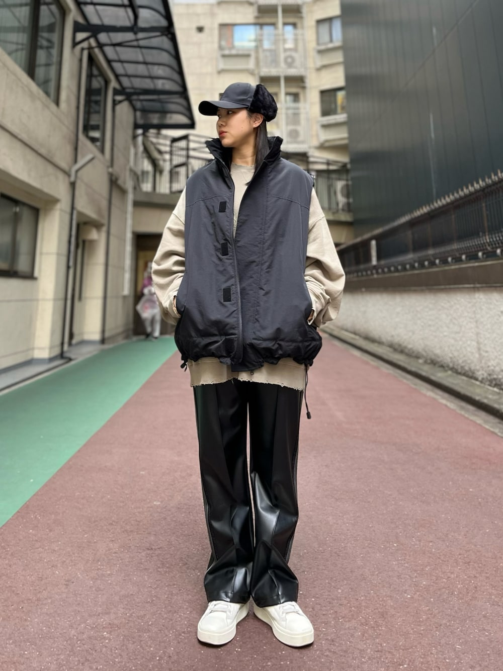 BOGNERのダウンベスト Danner - Zigzag Down Vest Dusty Olive