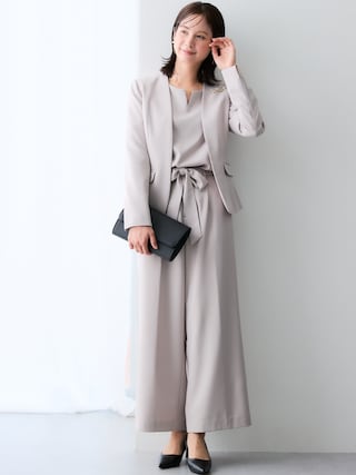 入学式・入園式・卒業式・卒園式に。着回せるママスーツ・母親の服装