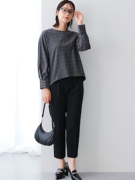 「レディースファッション」｜「アイテム（スラックス）」を使った、nissen Ladies Modelsさん（レディース・167cm）の秋コーディネート