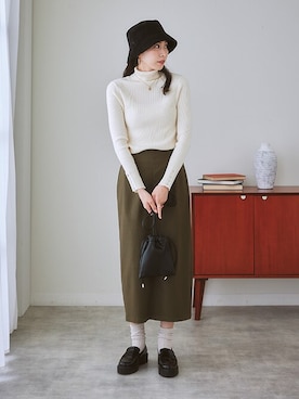 「レギュラー」｜「アイテム（帽子）」を使った、nissen Ladies Modelsさん（レディース・164cm）の秋コーディネート