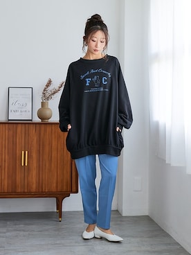 「nissen（ニッセン）の【褒められシルエット】テーパードパンツ（スラックス）」を使った、nissen Ladies Modelsさん（レディース・160cm）の夏コーディネート