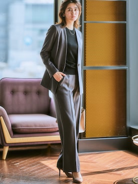 「アイテム（スーツセット）」を使った、nissen Ladies Modelsさん（レディース・168cm）の秋コーディネート