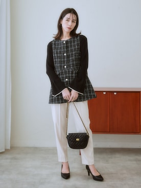 「nissen（ニッセン）の【褒められシルエット】テーパードパンツ（スラックス）」を使った、nissen Ladies Modelsさん（レディース・160cm）の秋コーディネート