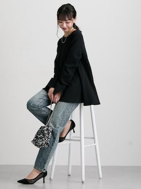 「nissen（ニッセン）のハイウエストストレートデニムパンツ　ノンストレッチジーンズ（デニムパンツ）」を使った、nissen Ladies Modelsさん（レディース・153cm）の冬コーディネート