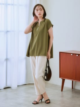 「nissen（ニッセン）の【褒められシルエット】テーパードパンツ（スラックス）」を使った、nissen Ladies Modelsさん（レディース・160cm）の夏コーディネート