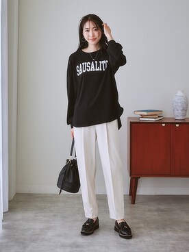 「nissen（ニッセン）の足当たり優しいビット付ローファーパンプス（低反発中敷）（ローファー）」を使った、nissen Ladies Modelsさん（レディース・164cm）の夏コーディネート