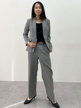 「アイテム（スーツジャケット）」を使った、nissen Ladies Modelsさん（レディース・164cm）の秋コーディネート