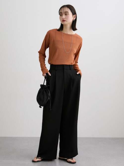 シアートップスをメインに