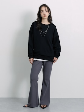 「nissen（ニッセン）のフレアシルエットリブパンツ［Soiunique］（パンツ、グレー系）」を使った、nissen Ladies Modelsさん（レディース・174cm）の夏コーディネート