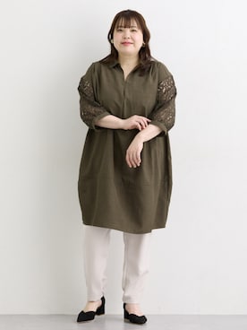 美品 23区 大きいサイズ 46 刺繍 レース スキッパー ニット ワンピース スキッパーシュリンクレースワンピース | NATURAL BEAUTY BASIC