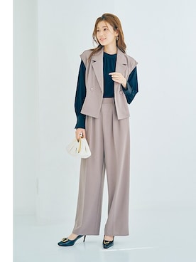 「アイテム（スーツセット、ベージュ系）」を使った、nissen Ladies Modelsさん（レディース・166cm）の秋コーディネート
