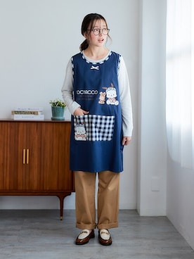 「アイテム（エプロン）」を使った、nissen Ladies Modelsさん（レディース・164cm）の冬コーディネート