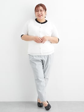「nissen（ニッセン）のサラサラ裏メッシュ綿混ストレッチドロストジョガーパンツ（接触冷感・吸汗速乾・UVカット）＜大きいサイズ有＞（パンツ、グレー系）」を使った、nissen Ladies Modelsさん（レディース・155cm）の春コーディネート